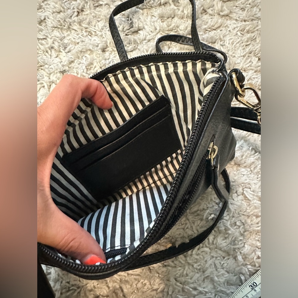black small crossbody bag purse - Picture 3 of 7